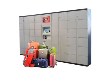 El aeropuerto automatizó los armarios de almacenamiento de alquiler del equipaje de alta calidad de la playa con la carga del teléfono y la puerta abierta remotamente