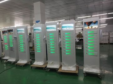 Estaciones de carga públicas de fichas de las máquinas de carga del teléfono móvil para el aeropuerto del centro comercial